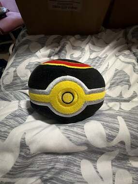 Pokemon 5" Luxury Ball Plush Toy Wicked Cool Toys WCT